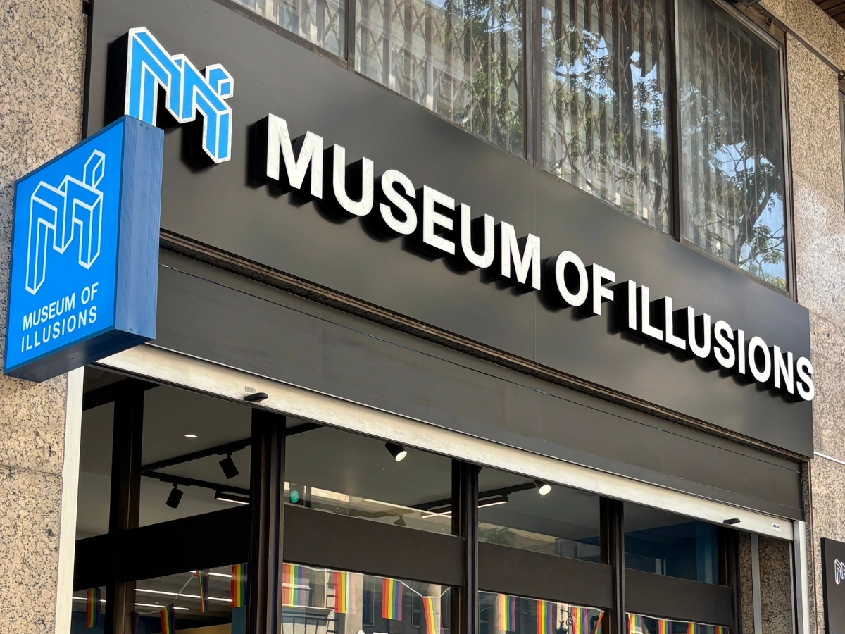 MOI Valencia Entrance